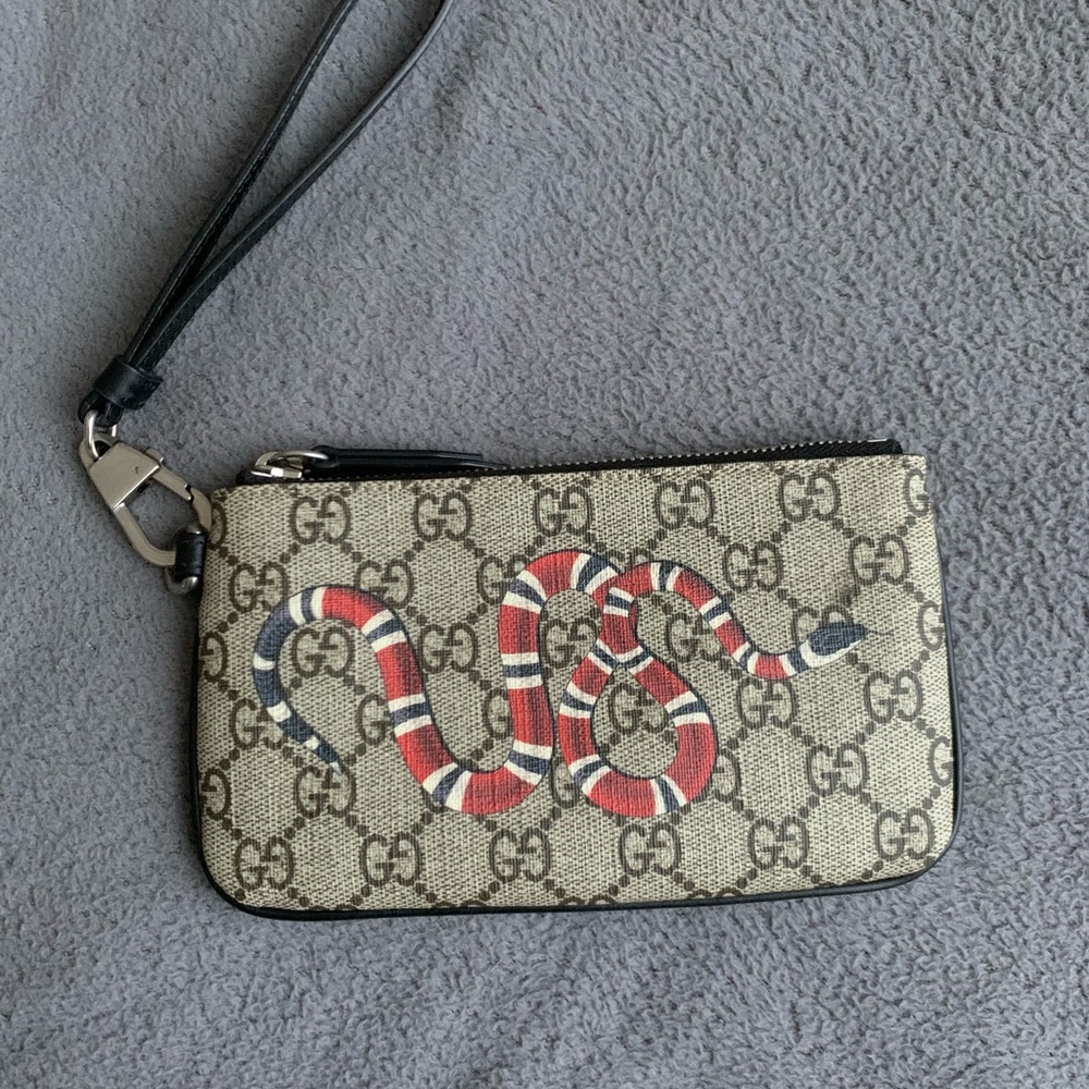 Gucci Kingsnake Print Supreme Pouch